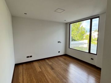 CASA DE VENTA AUQUI CHICO 5 HABITACIONES