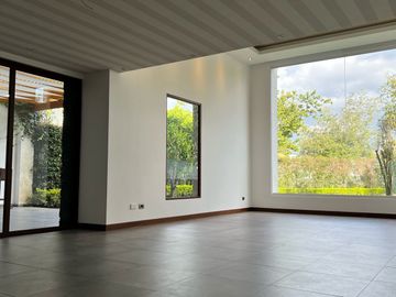 CASA DE VENTA AUQUI CHICO 5 HABITACIONES