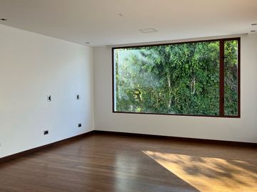 CASA DE VENTA AUQUI CHICO 5 HABITACIONES
