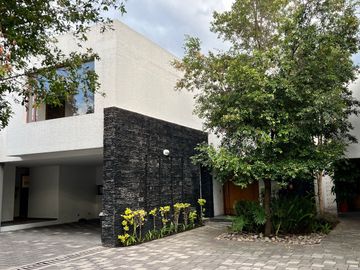 CASA DE VENTA AUQUI CHICO 5 HABITACIONES