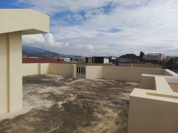 CASA INDEPENDIENTE EN VENTA EN SAN ANTONIO. AMBATO