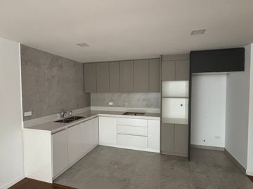 Venta departamento de 2 dormitorios a estrenar sector Quito Tenis