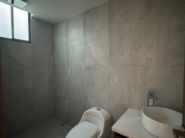 Venta departamento de 2 dormitorios a estrenar sector Quito Tenis