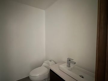 Venta departamento de 2 dormitorios a estrenar sector Quito Tenis