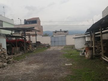 BODEGA AMPLIA EN VENTA. SECTOR SUR DE AMBATO