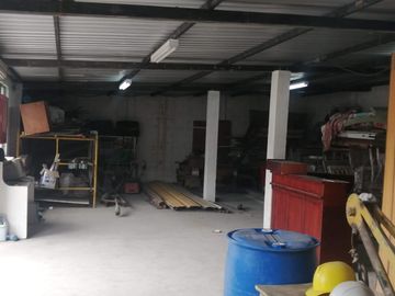 BODEGA AMPLIA EN VENTA. SECTOR SUR DE AMBATO