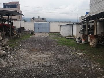 BODEGA AMPLIA EN VENTA. SECTOR SUR DE AMBATO