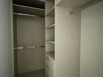 Venta amplia Suite a estrenar Sector República del Salvador
