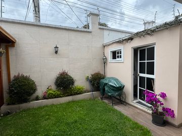 Venta casa de 3 dormitorios urbanización El Condado