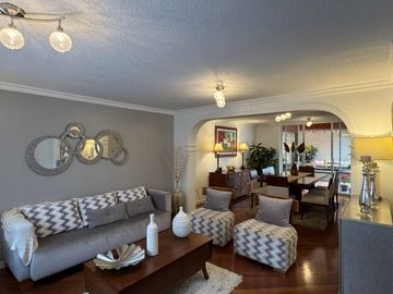 Venta casa de 3 dormitorios urbanización El Condado