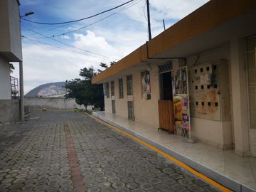 VENDE CASA EN CONJUNTO