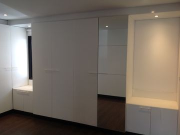 Venta casa de lujo 4 dormitorios excelente vista Sector Quito Tenis