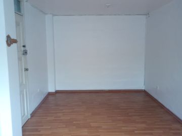 VENTA DEPARTAMENTO 3 DORMITORIOS, 50 M2 EN CHILLOGALLO
