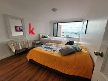 CASA HERMOSA TRIPLEX ASCENSOR INTERNO URB EL CONDADO