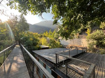 EN VENTA MODERNA CASA EN SANTA MARÍA DE MANQUEHUE