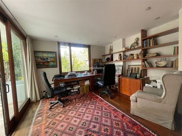 Casa en Venta en Fray Montalva| La Posada|6D6B|Las Condes |ONEPROPIEDADES