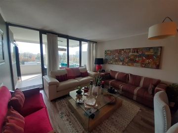 Departamento en Venta en Las Hualtatas con Pio XI