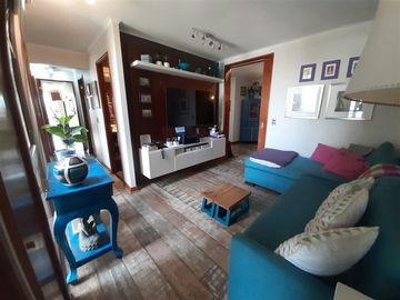 Departamento en Venta en Las Hualtatas con Pio XI