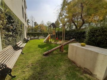 Departamento en Venta en Las Hualtatas con Pio XI
