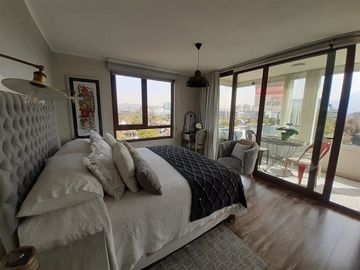 Departamento en Venta en Las Hualtatas con Pio XI