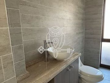 Casa en Venta en Santa Rita 4300 P.18