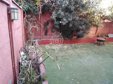 Casa en Venta en Valle Lo Campino