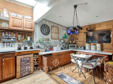 Venta de Hermosa y Moderna Casa en Peñalolén