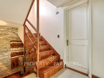 Venta de Hermosa y Moderna Casa en Peñalolén