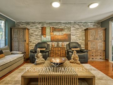 Venta de Hermosa y Moderna Casa en Peñalolén