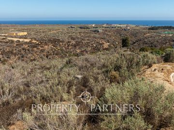 “Vive Frente al Mar en Agua Dulce: Terreno Exclusivo con Vista Inalterable en Huentelauquén”