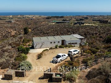 “Vive Frente al Mar en Agua Dulce: Terreno Exclusivo con Vista Inalterable en Huentelauquén”
