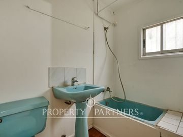 Casa en venta la Reina Central: oportunidad de inversión