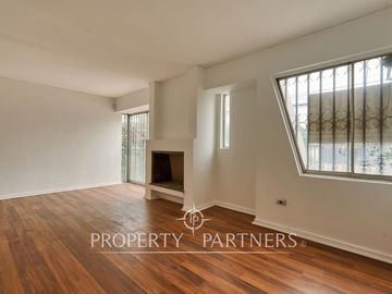Casa en venta la Reina Central: oportunidad de inversión