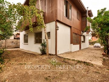 Casa en venta la Reina Central: oportunidad de inversión