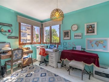 Casa en Venta en Fantástica Casa Familiar en Pasaje Residencial de Ñuñoa