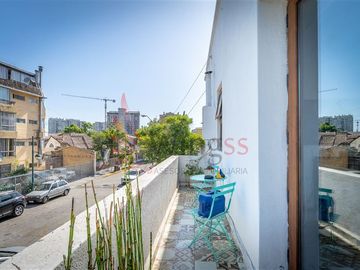 Casa en Venta en Fantástica Casa Familiar en Pasaje Residencial de Ñuñoa