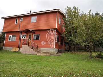 Casa en Venta en Baquedano