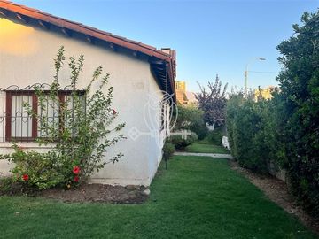Casa en Venta en cercano a las amapolas