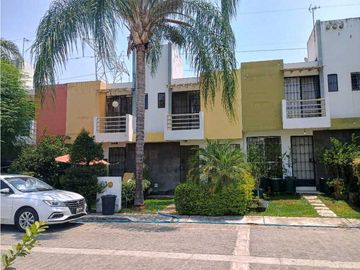 CASA EN CONDOMINIO EN VENTA EN VALLE ESMERALDA EMILIANO ZAPATA