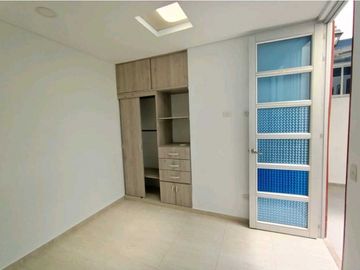Moderna casa en Flandes: ubicación ideal, diseño y seguridad.