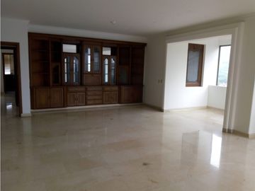 se vende hermoso apartamento cabecera