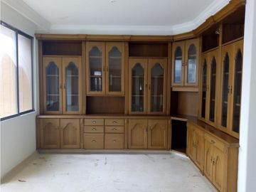 se vende hermoso apartamento cabecera