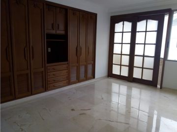 se vende hermoso apartamento cabecera