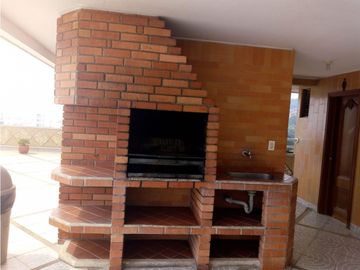 se vende hermoso apartamento cabecera