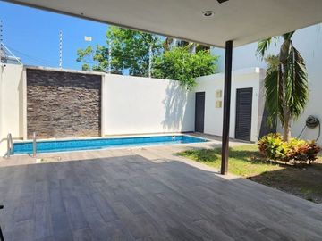 CASA EN VENTA EN CIUDAD DEL CARMEN, CAMPECHE.