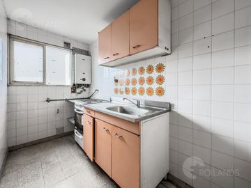 Venta departamento 2 ambientes con balcón Almagro