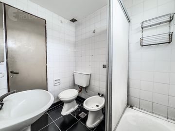 Venta departamento 2 ambientes con balcón Almagro