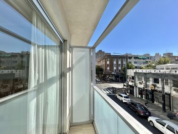 Venta Departamento de 1 Ambiente Apto Crédito, Abasto