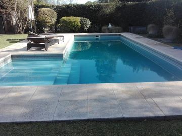 Casa en venta en Barrio  San Manuel, Pilar - 10 Ambientes