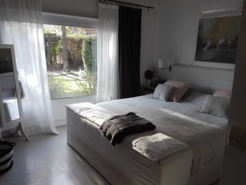 Casa en venta en Barrio  San Manuel, Pilar - 10 Ambientes